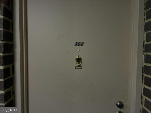 CHERRY GLEN CONDOS - Residential