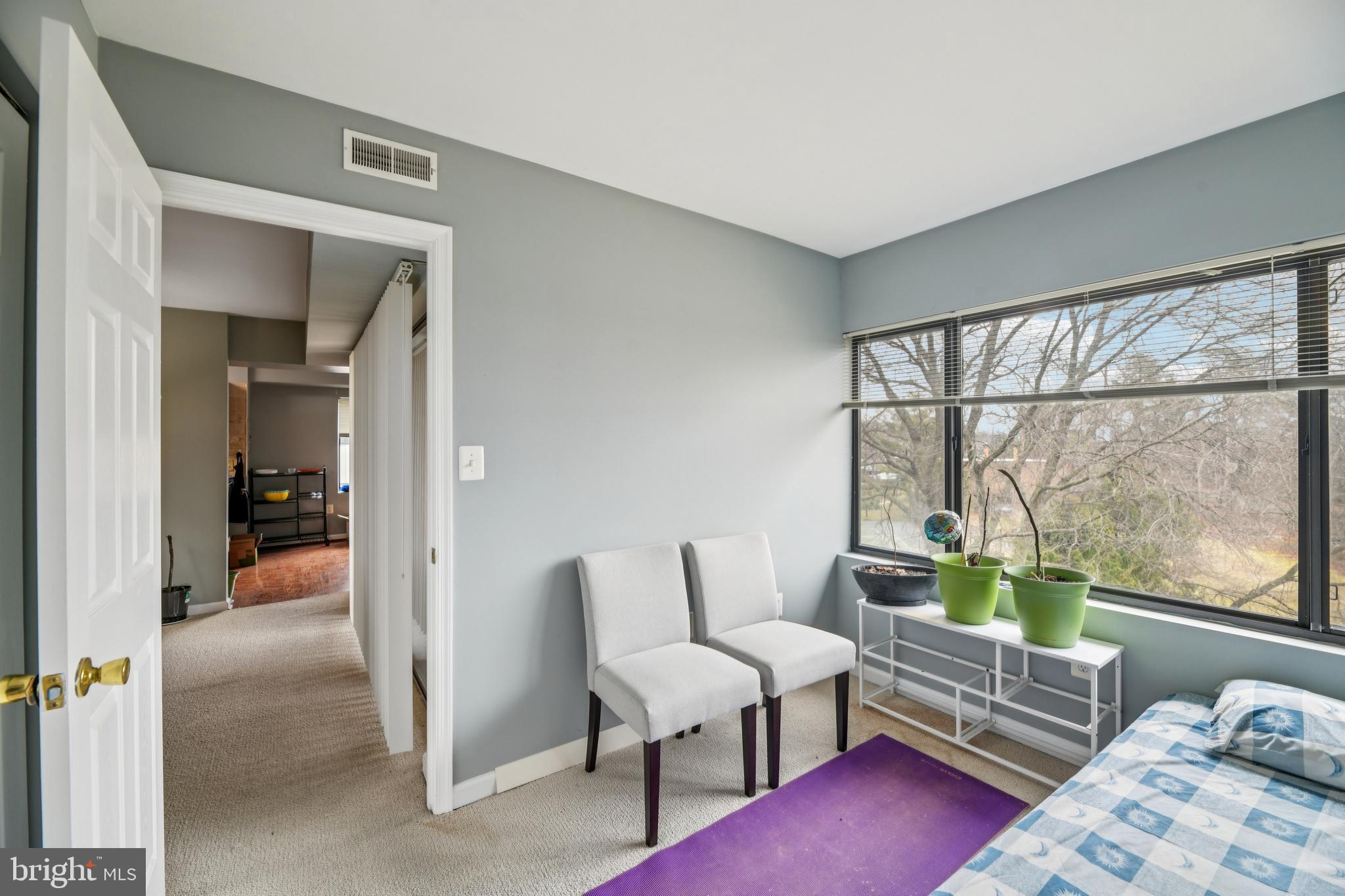 CHERRY GLEN CONDOS - Residential