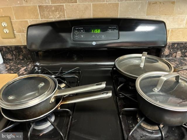 CHERRY GLEN CONDOS - Residential