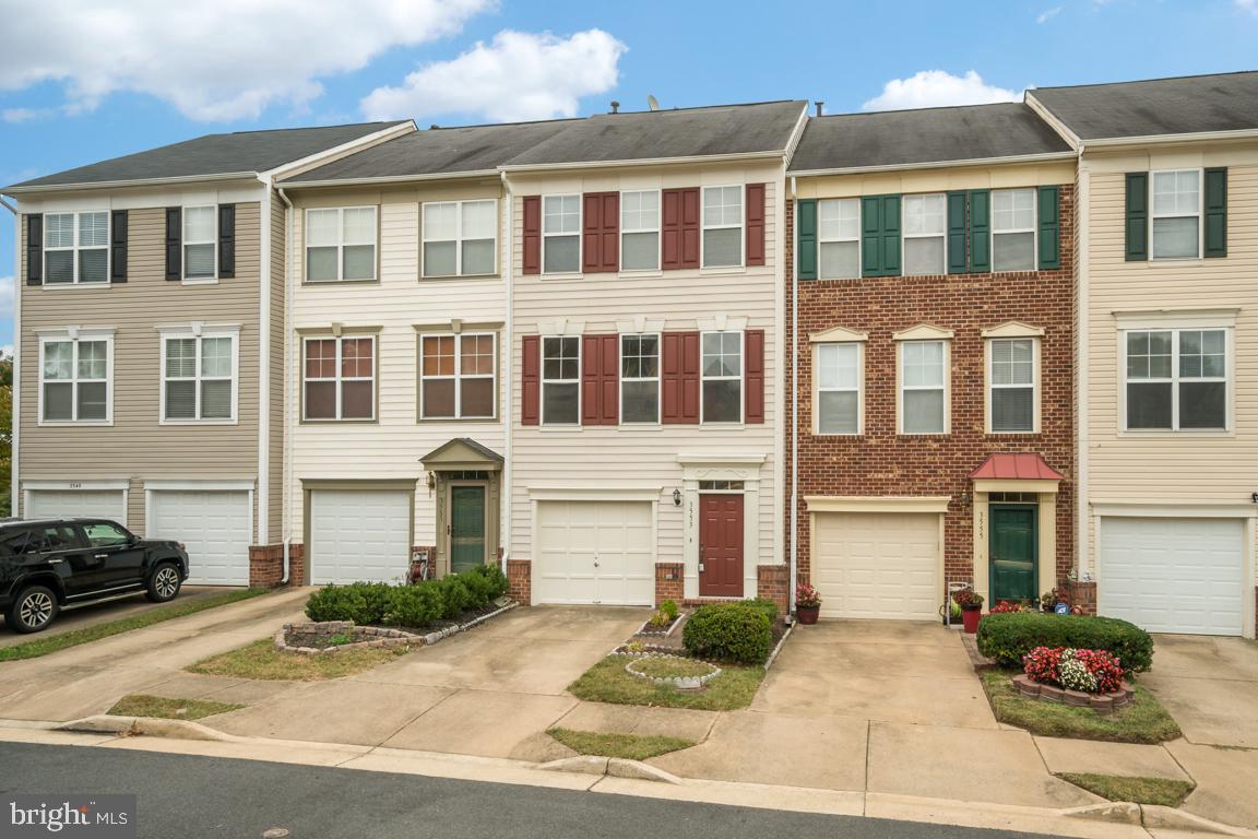 PRINCE WILLIAM COMMONS - Residential