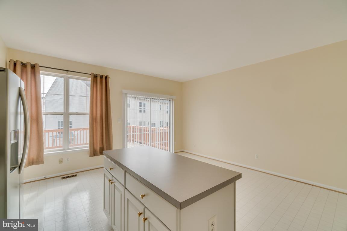 PRINCE WILLIAM COMMONS - Residential