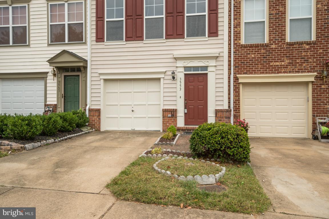 PRINCE WILLIAM COMMONS - Residential