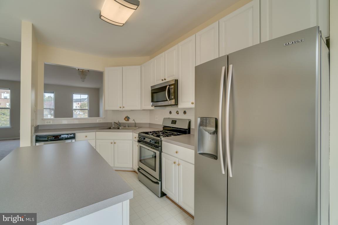 PRINCE WILLIAM COMMONS - Residential