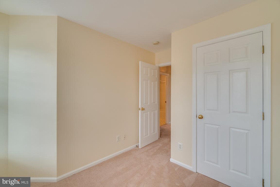 PRINCE WILLIAM COMMONS - Residential