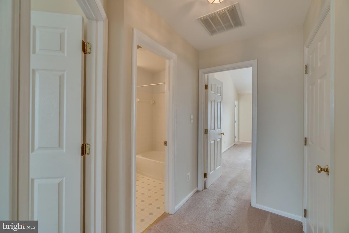 PRINCE WILLIAM COMMONS - Residential