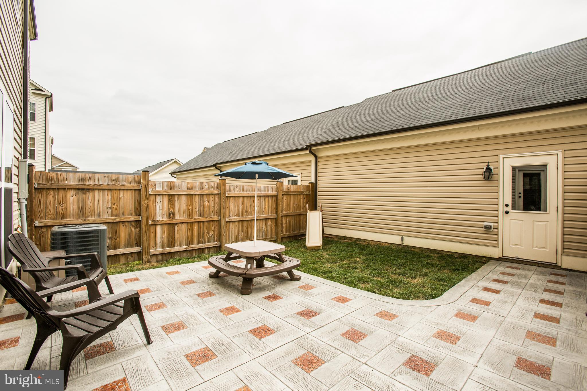 EMBREY MILL - Residential Lease