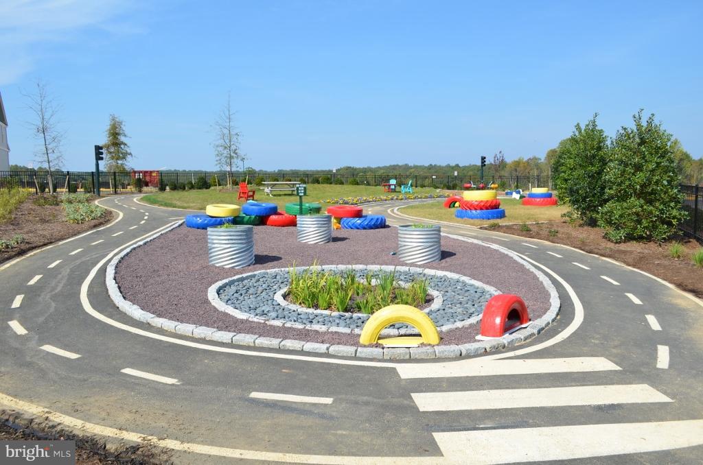 EMBREY MILL - Residential Lease