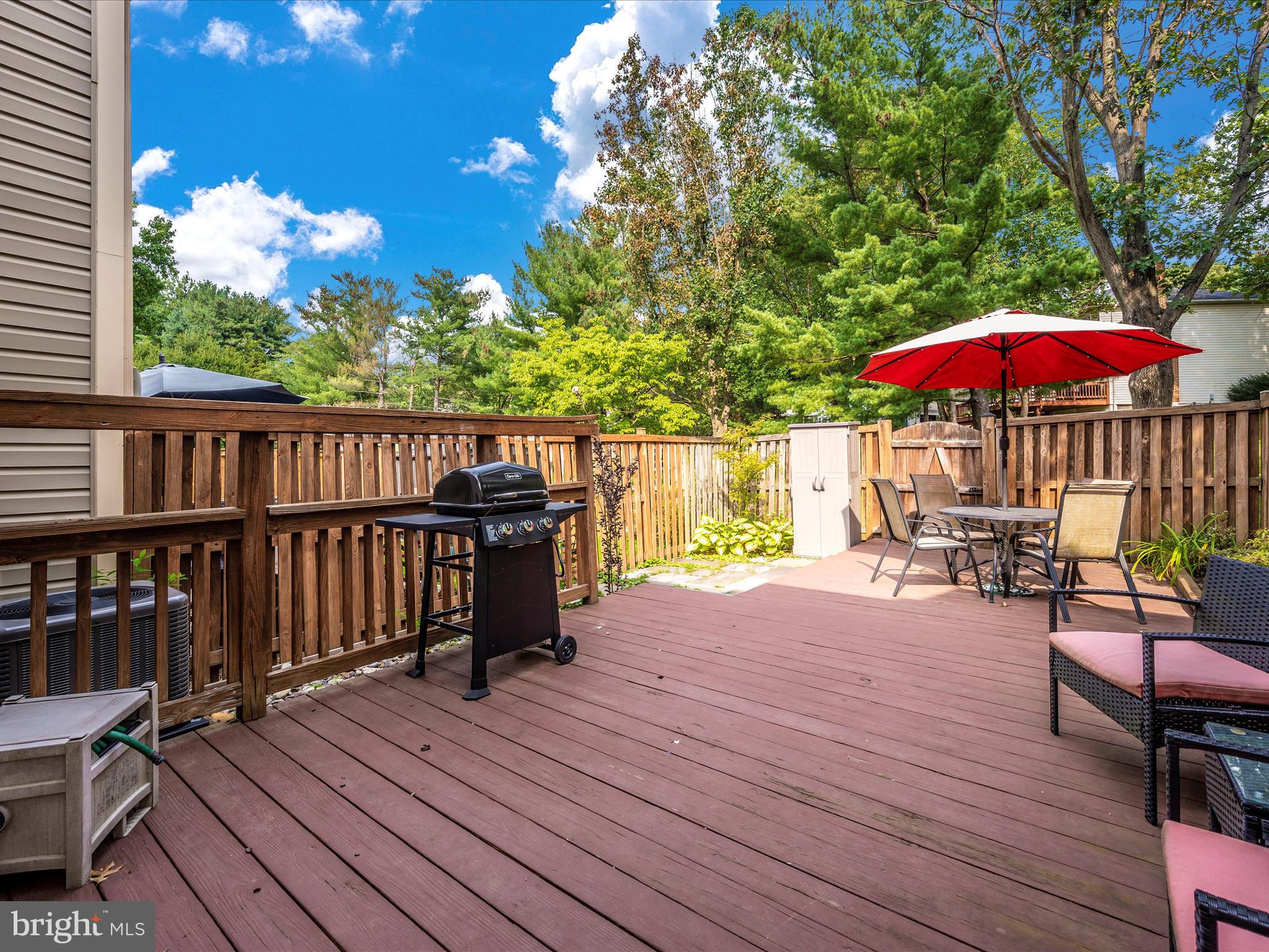 DUFIEF MILL ESTATES - Residential