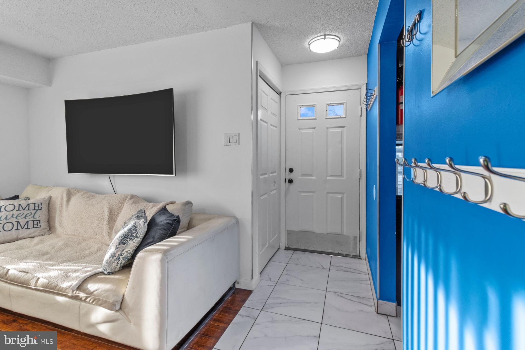 TAPESTRY - Residential