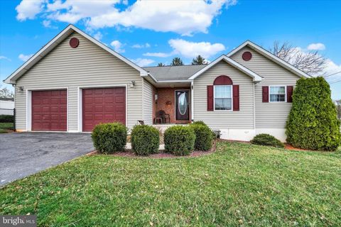 2035 LEONARD STREET YORK PA 17404