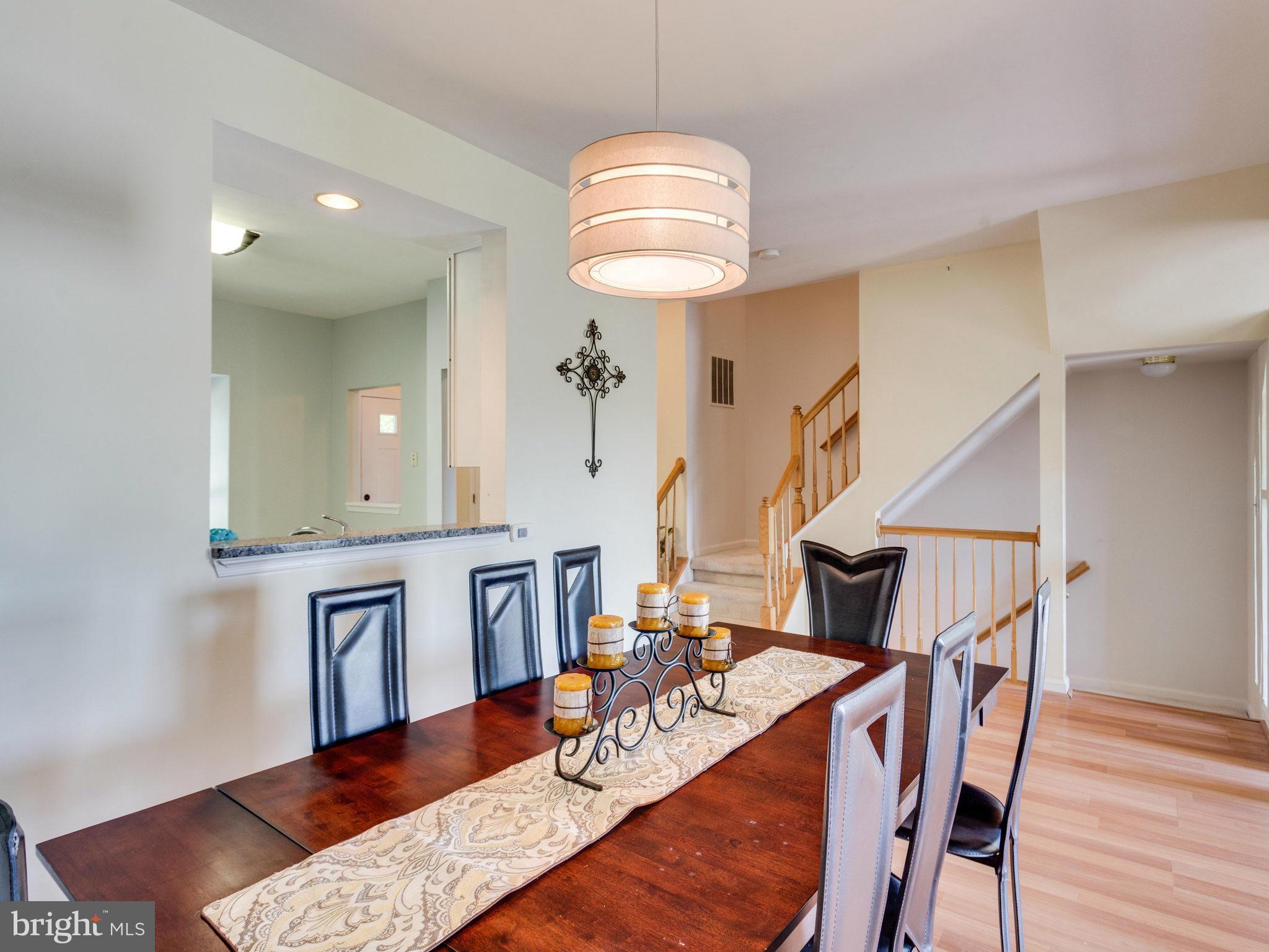 RIVER OAKS - Residential