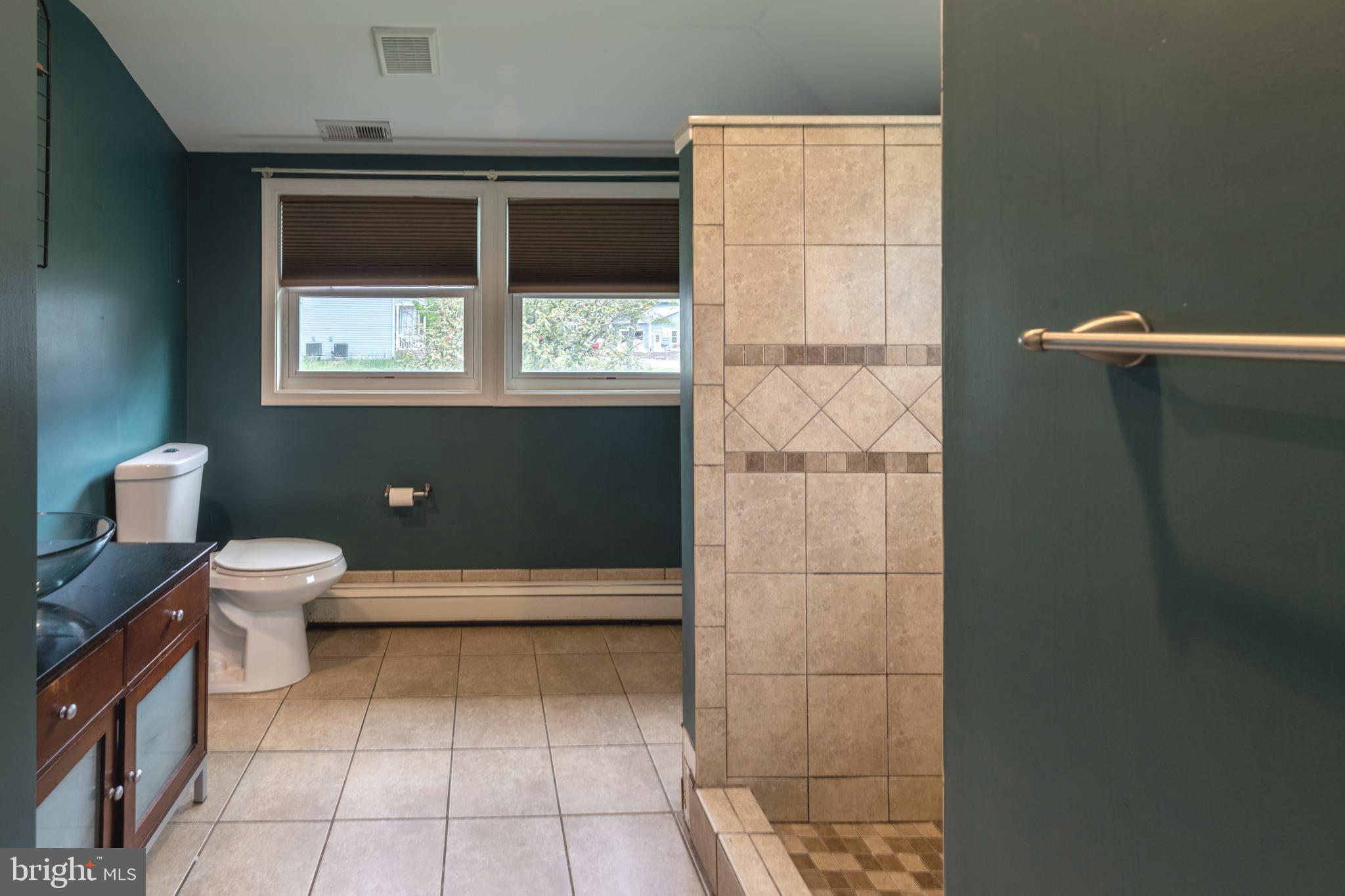 HOLLAND POINT - Residential