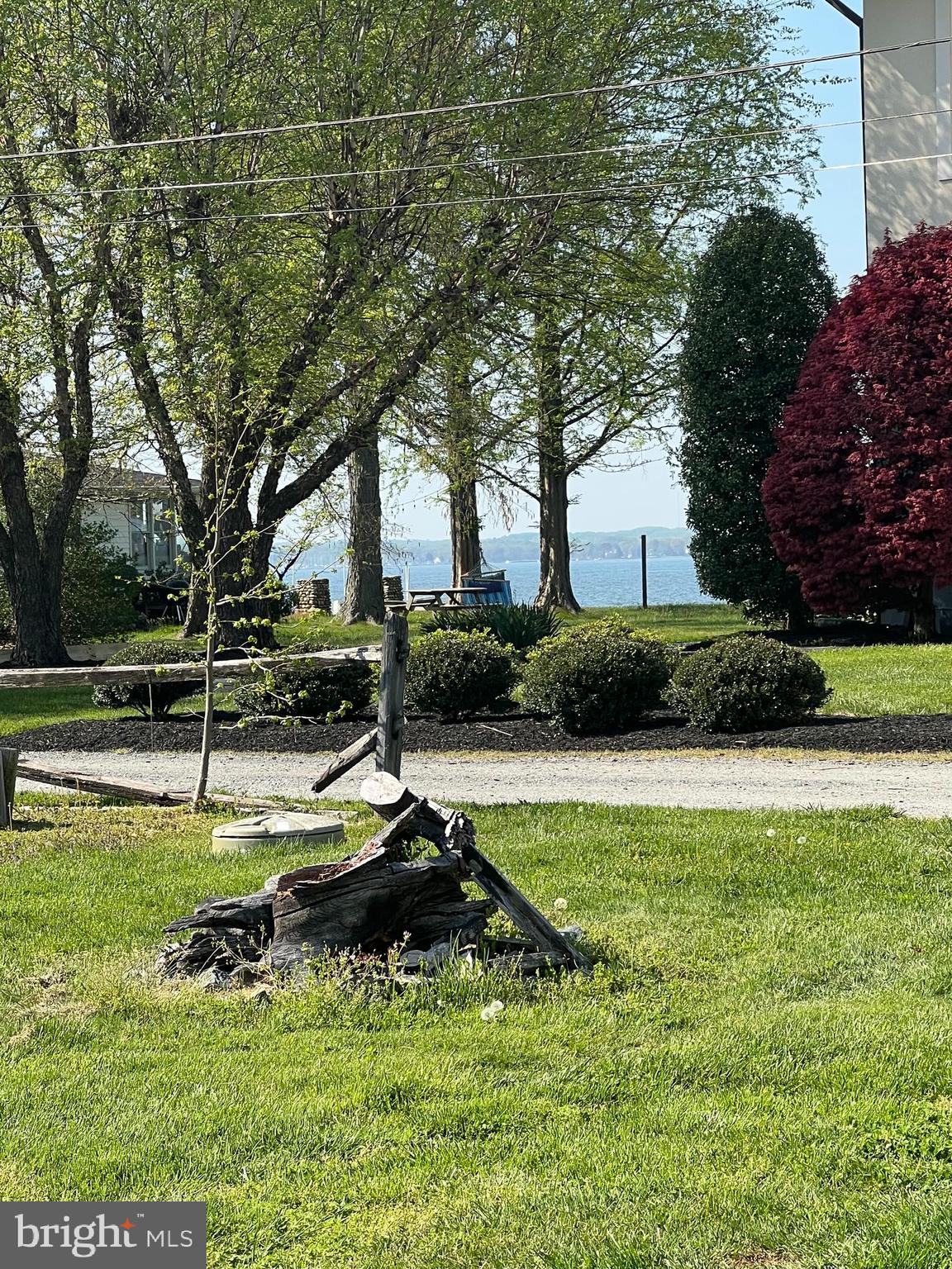 HOLLAND POINT - Residential