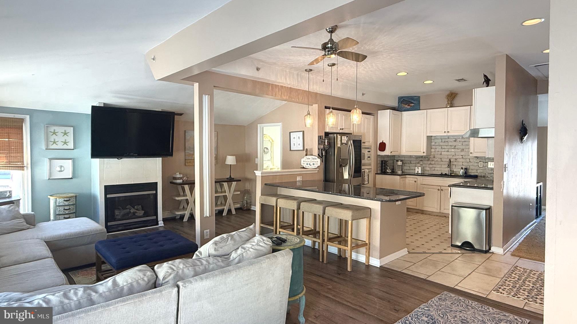 HOLLAND POINT - Residential