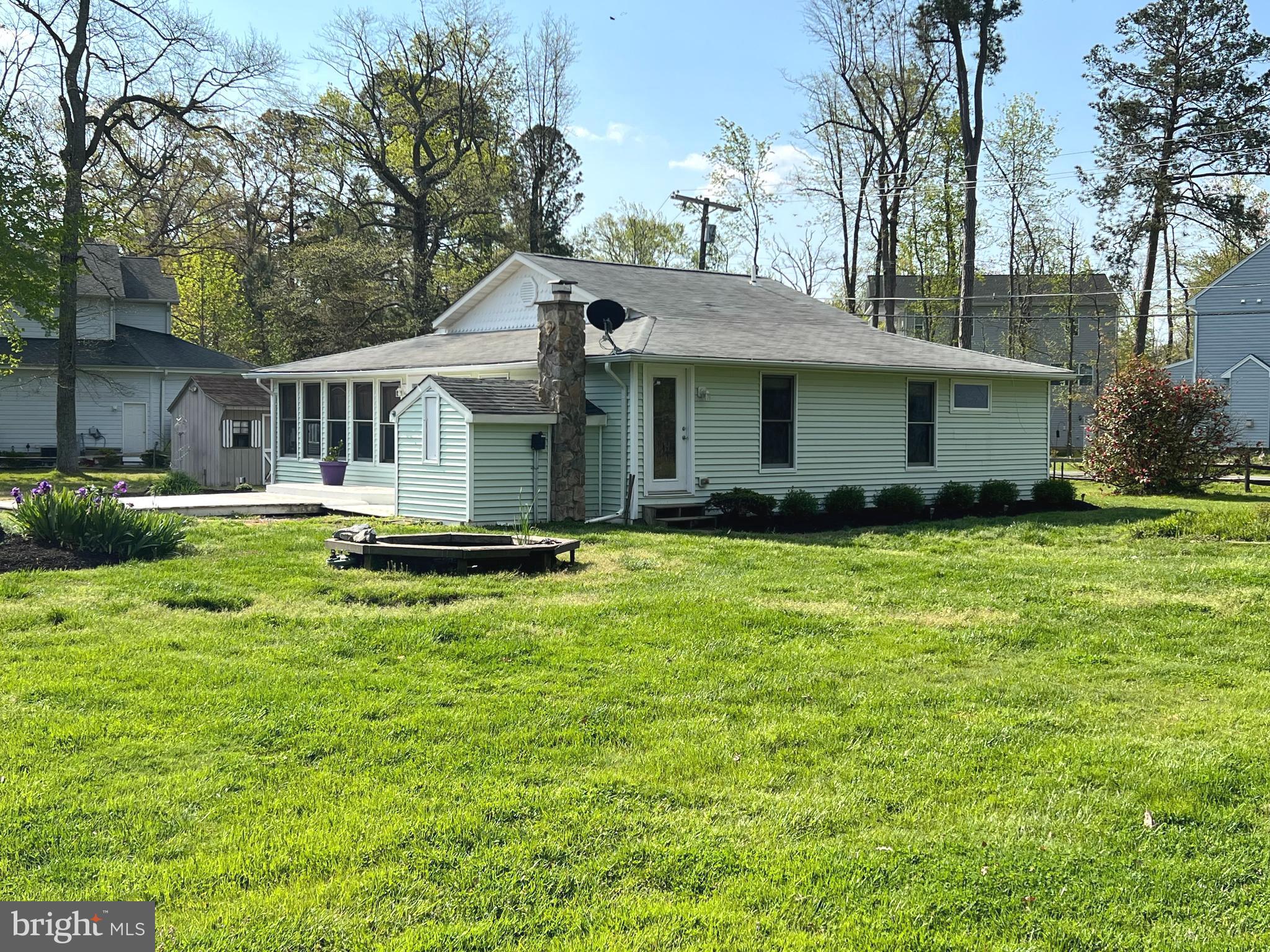 HOLLAND POINT - Residential