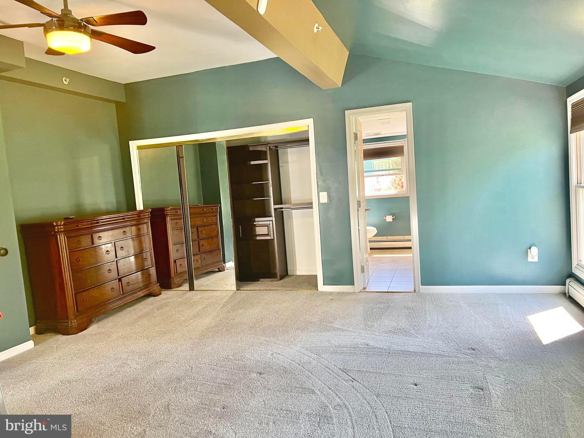 HOLLAND POINT - Residential