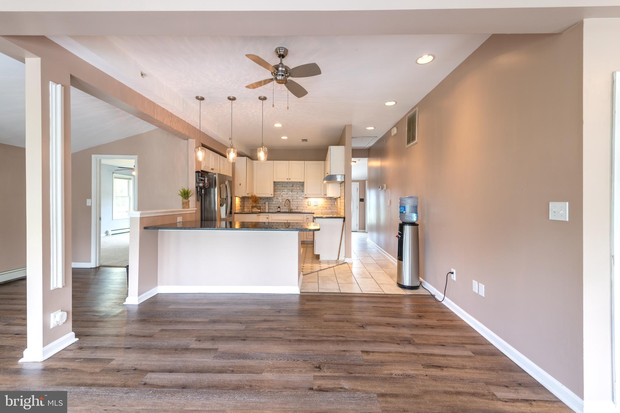 HOLLAND POINT - Residential