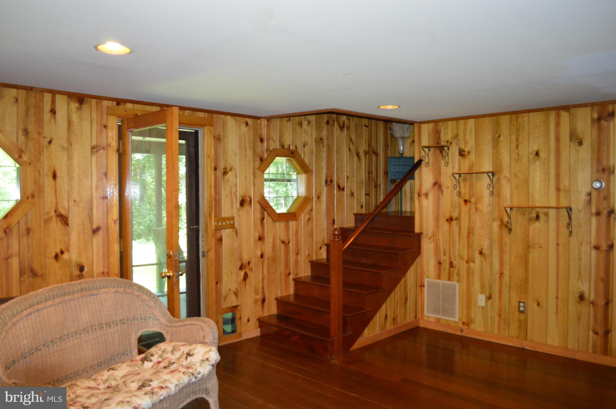 TOLCHESTER ESTATES - Residential Lease