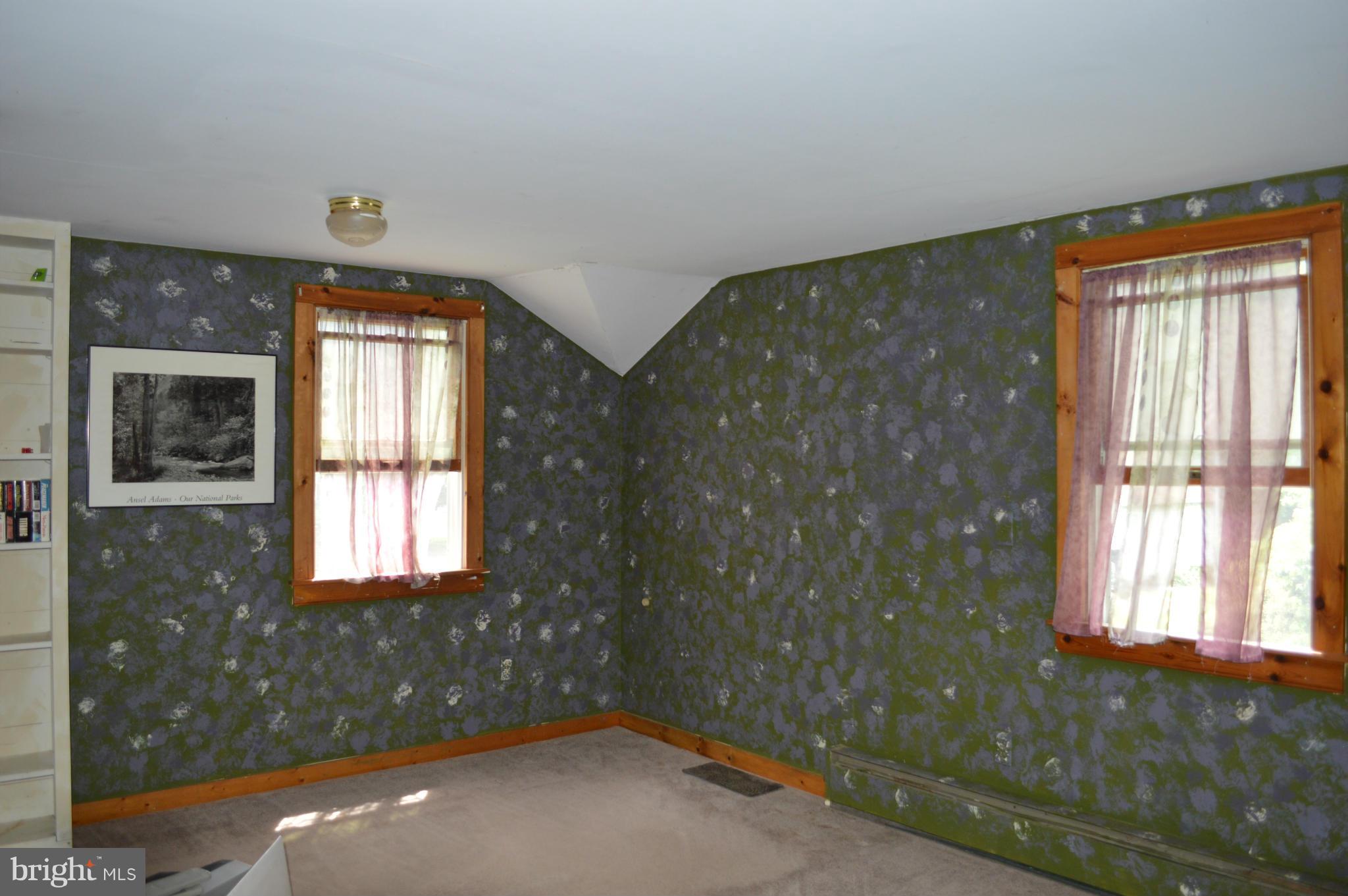 TOLCHESTER ESTATES - Residential Lease