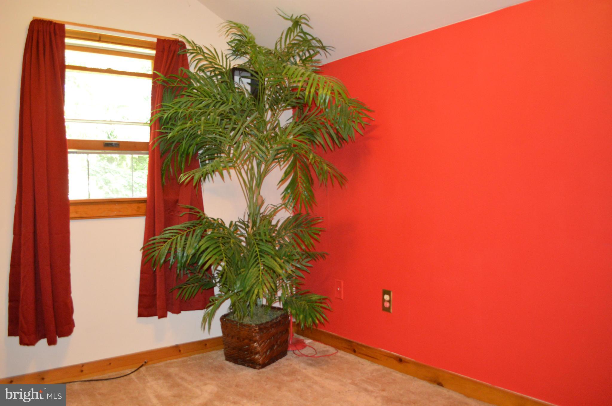 TOLCHESTER ESTATES - Residential Lease