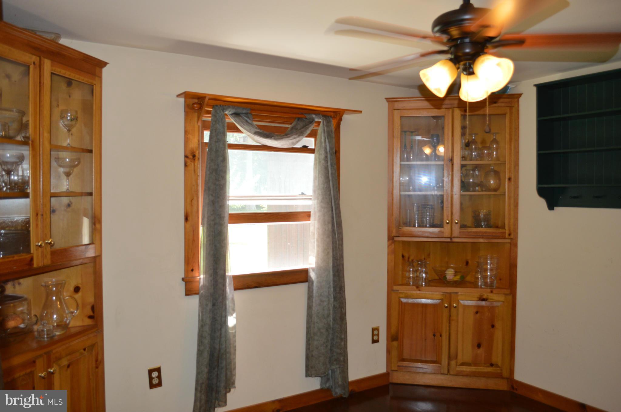 TOLCHESTER ESTATES - Residential Lease