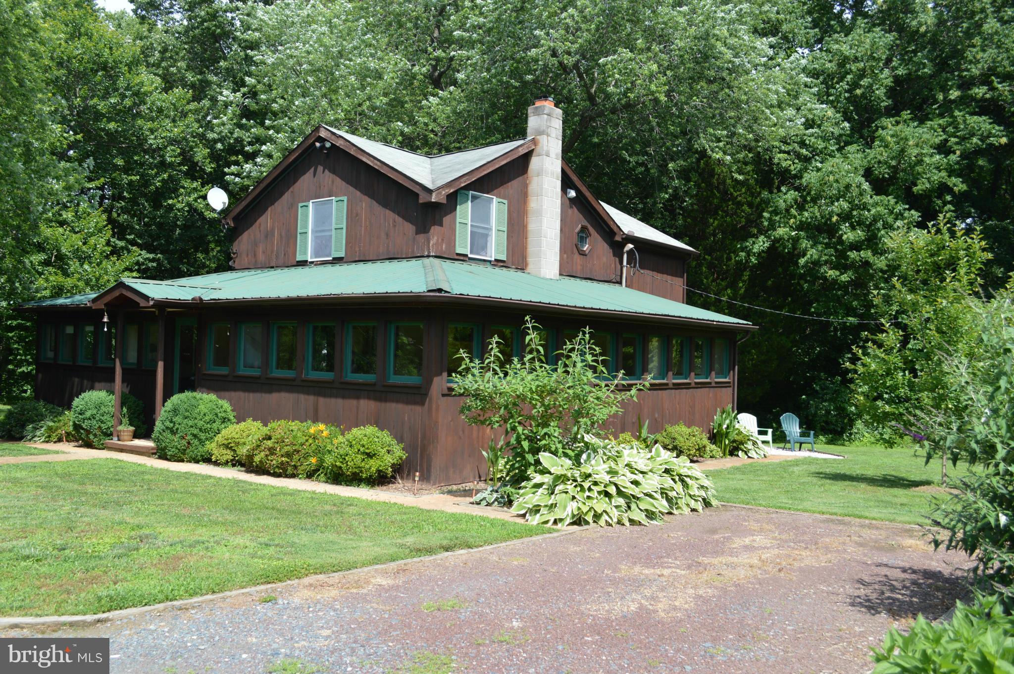 TOLCHESTER ESTATES - Residential Lease