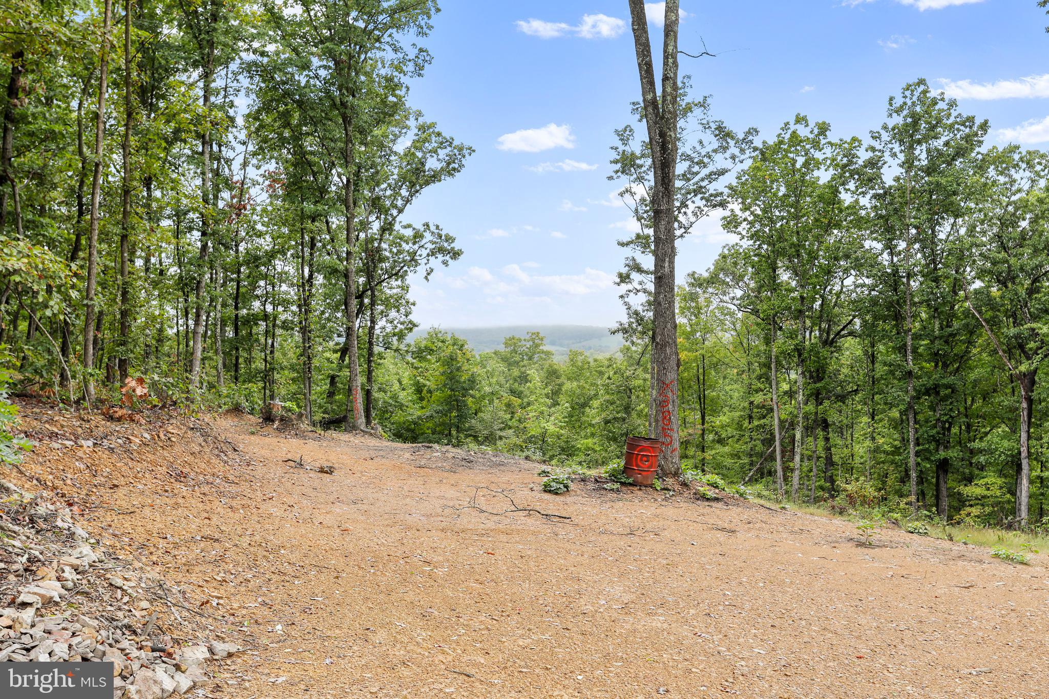 CRESTVIEW SUBD. - Residential