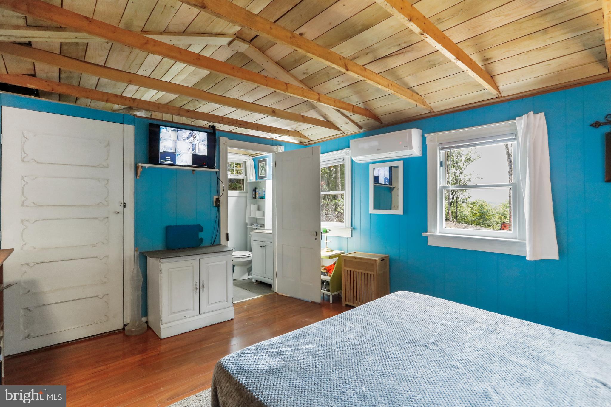 CRESTVIEW SUBD. - Residential