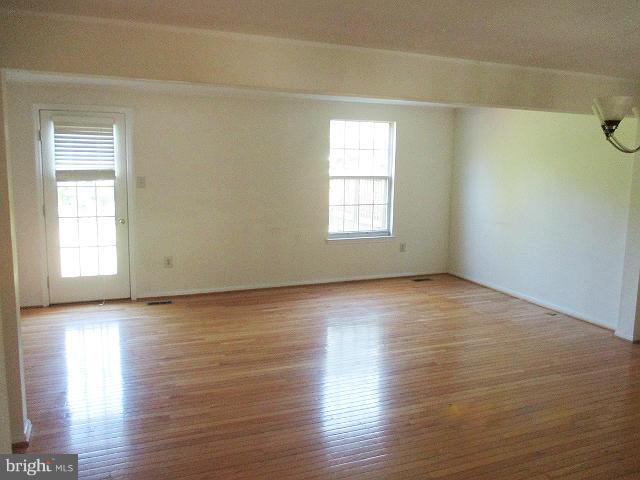 BEECH CREEK - Residential