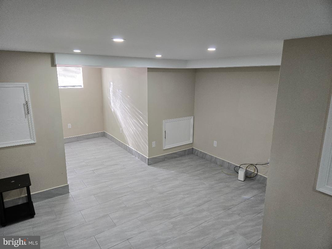 MAYFAIR - Residential