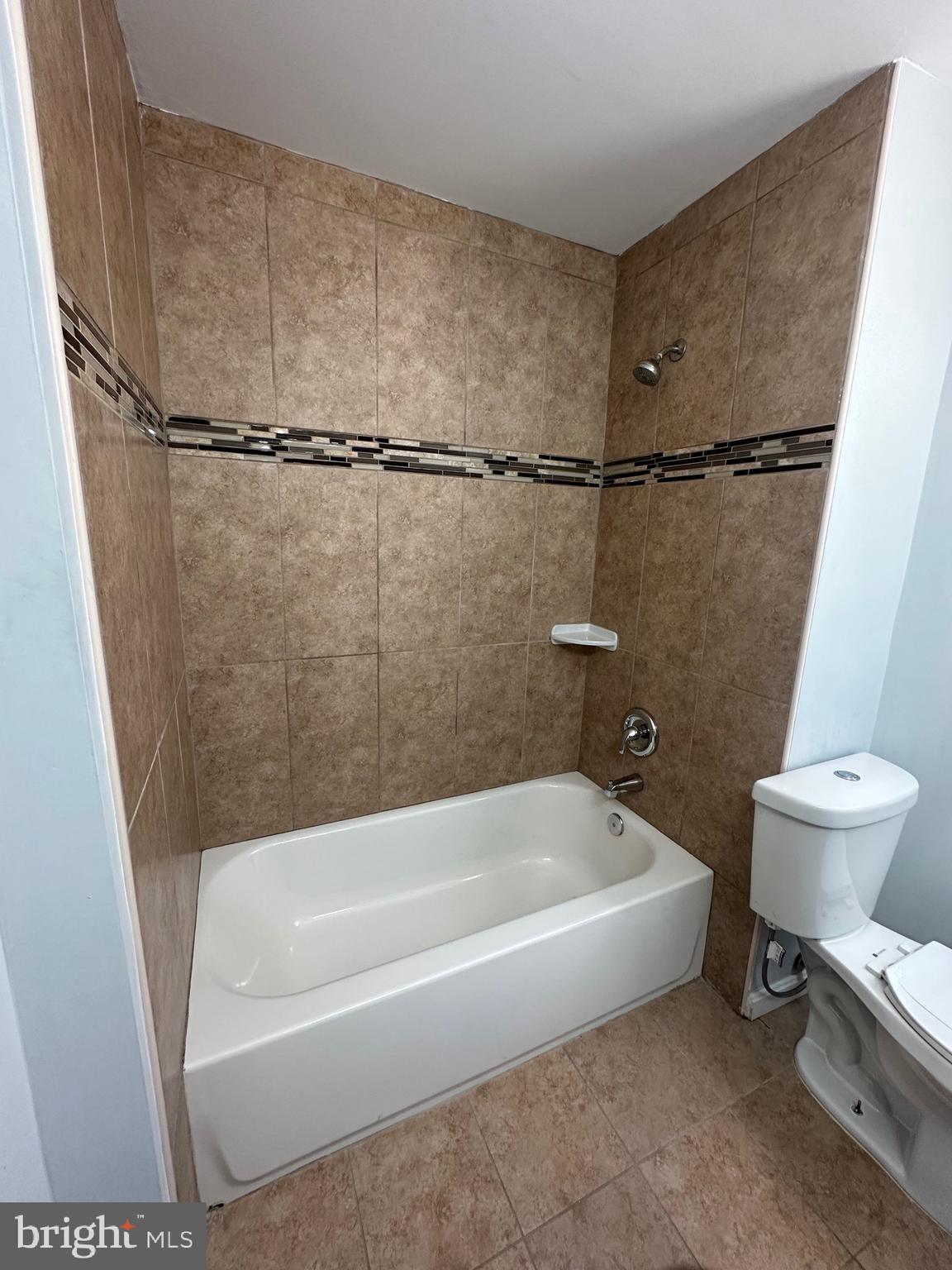 LAURAVILLE HISTORIC DISTRICT - Residential Lease