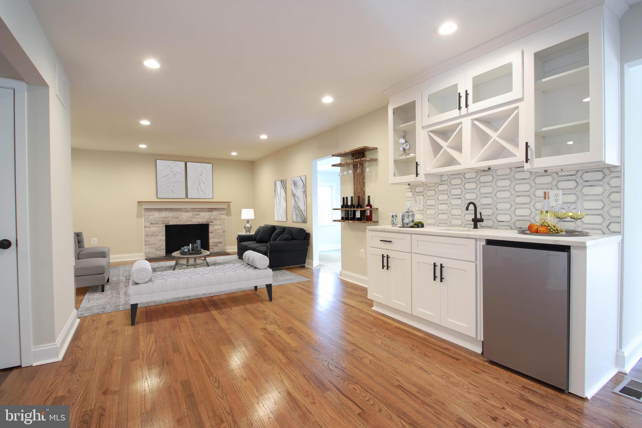 PHOENIX - Residential