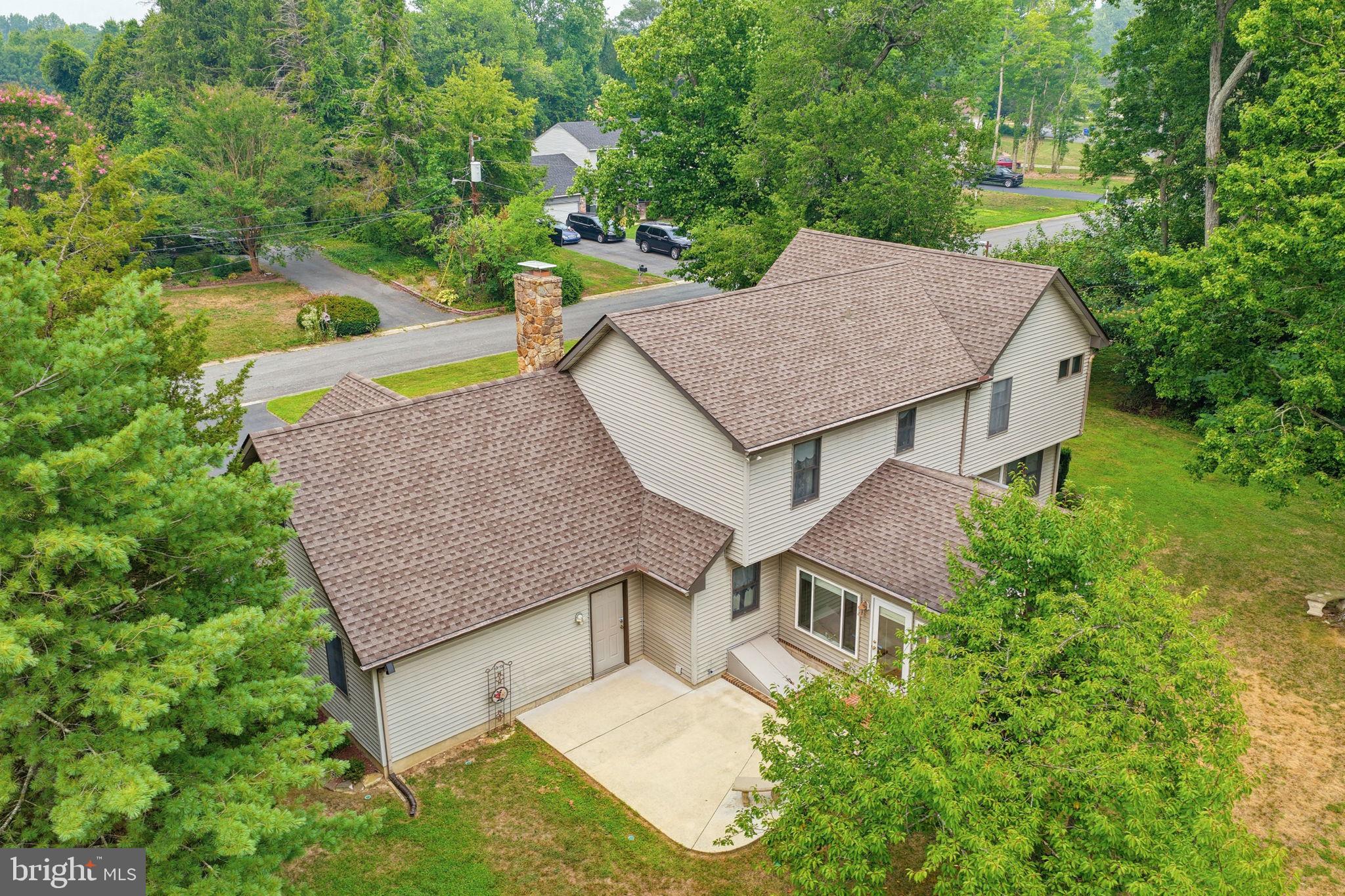 206 BEECH DRIVE