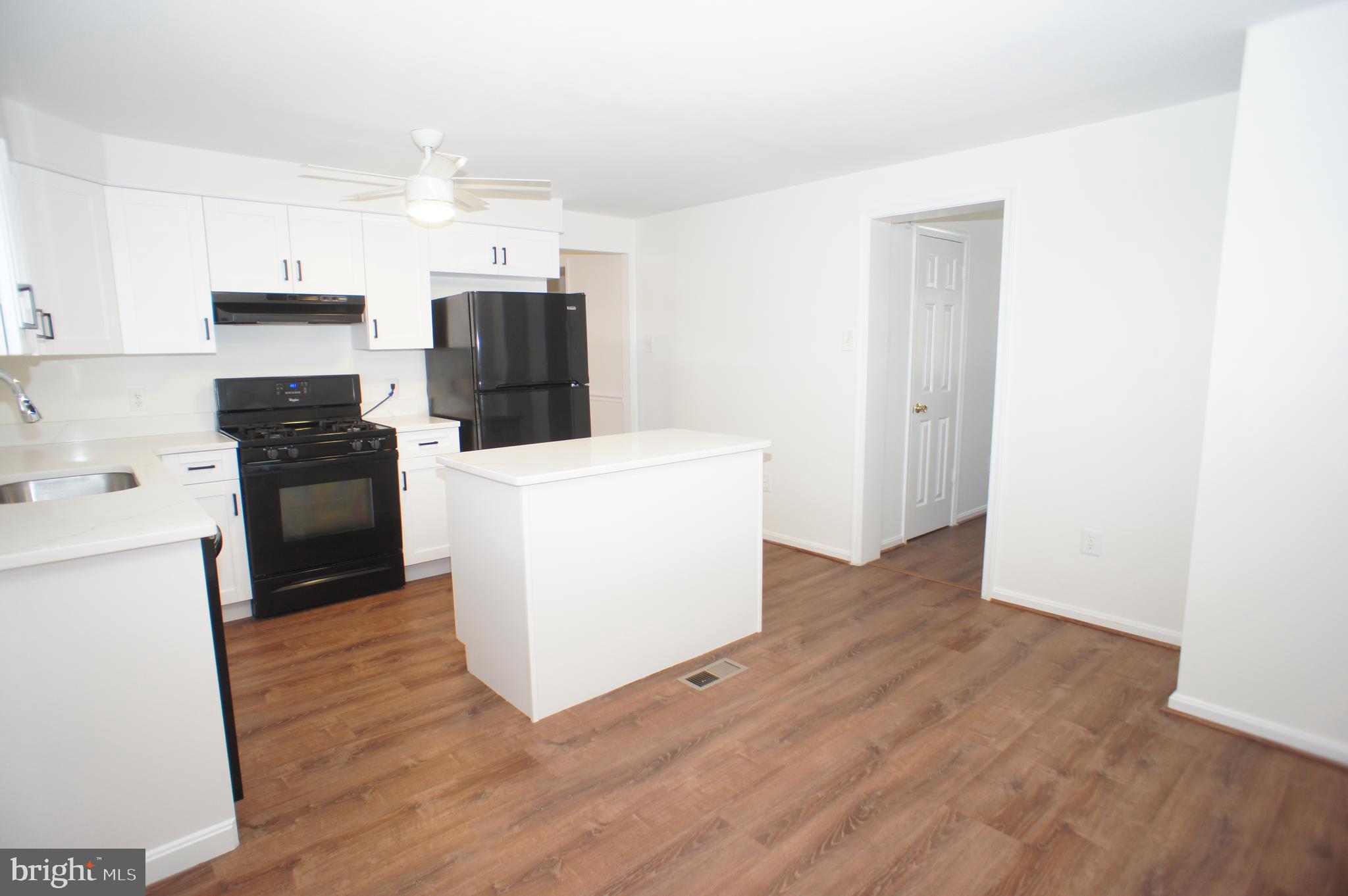 STONECREST - Residential Lease