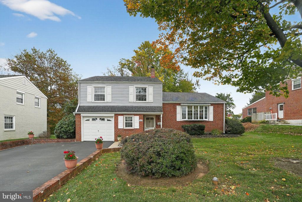 Photo of 243 Jasper Road, KING OF PRUSSIA, PA 19406 (MLS # PAMC2156726)