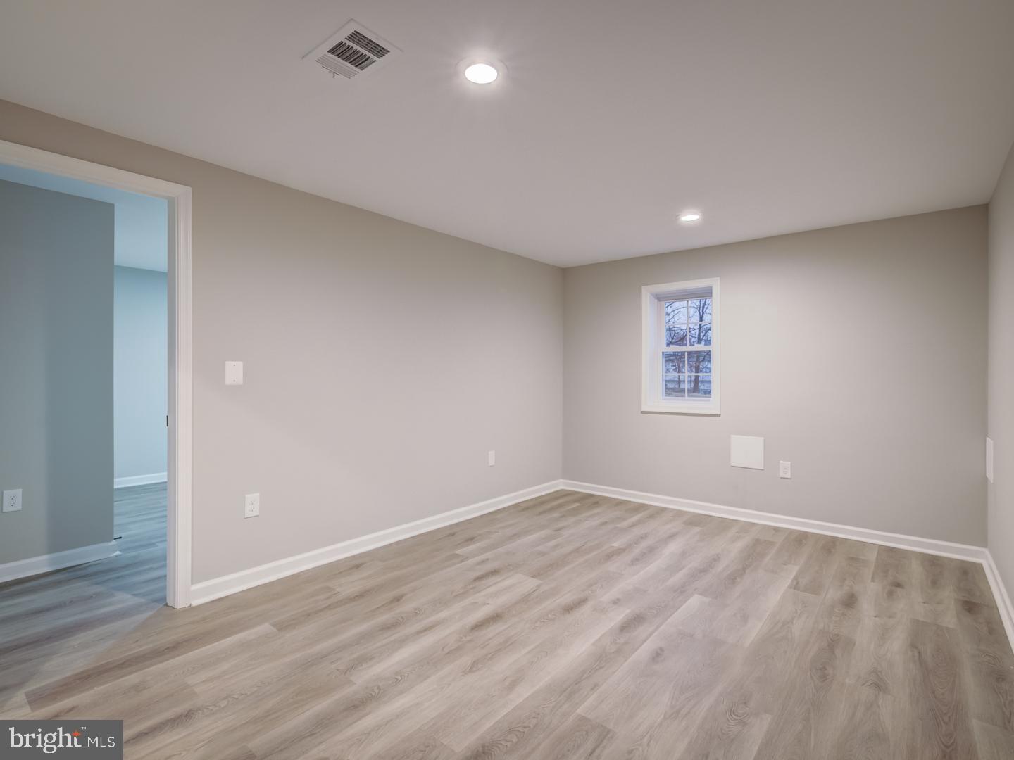 BROOKE VIEW - Residential