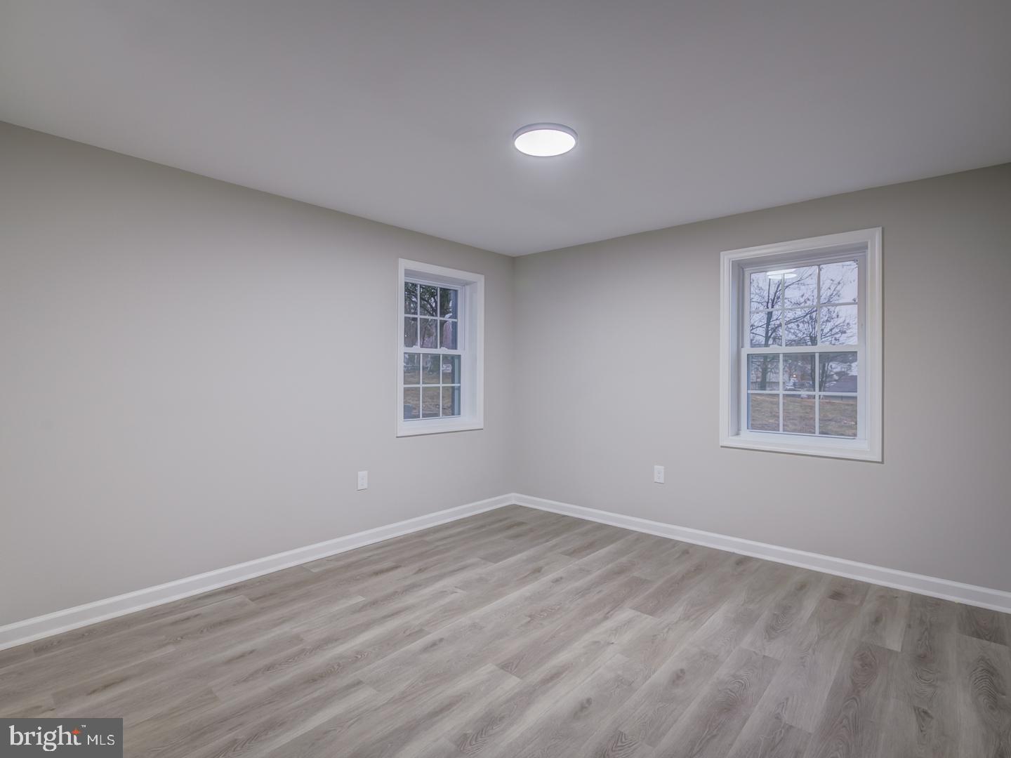 BROOKE VIEW - Residential