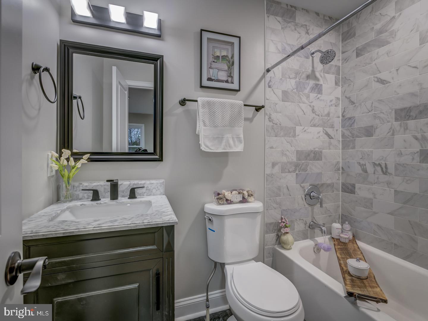 BROOKE VIEW - Residential