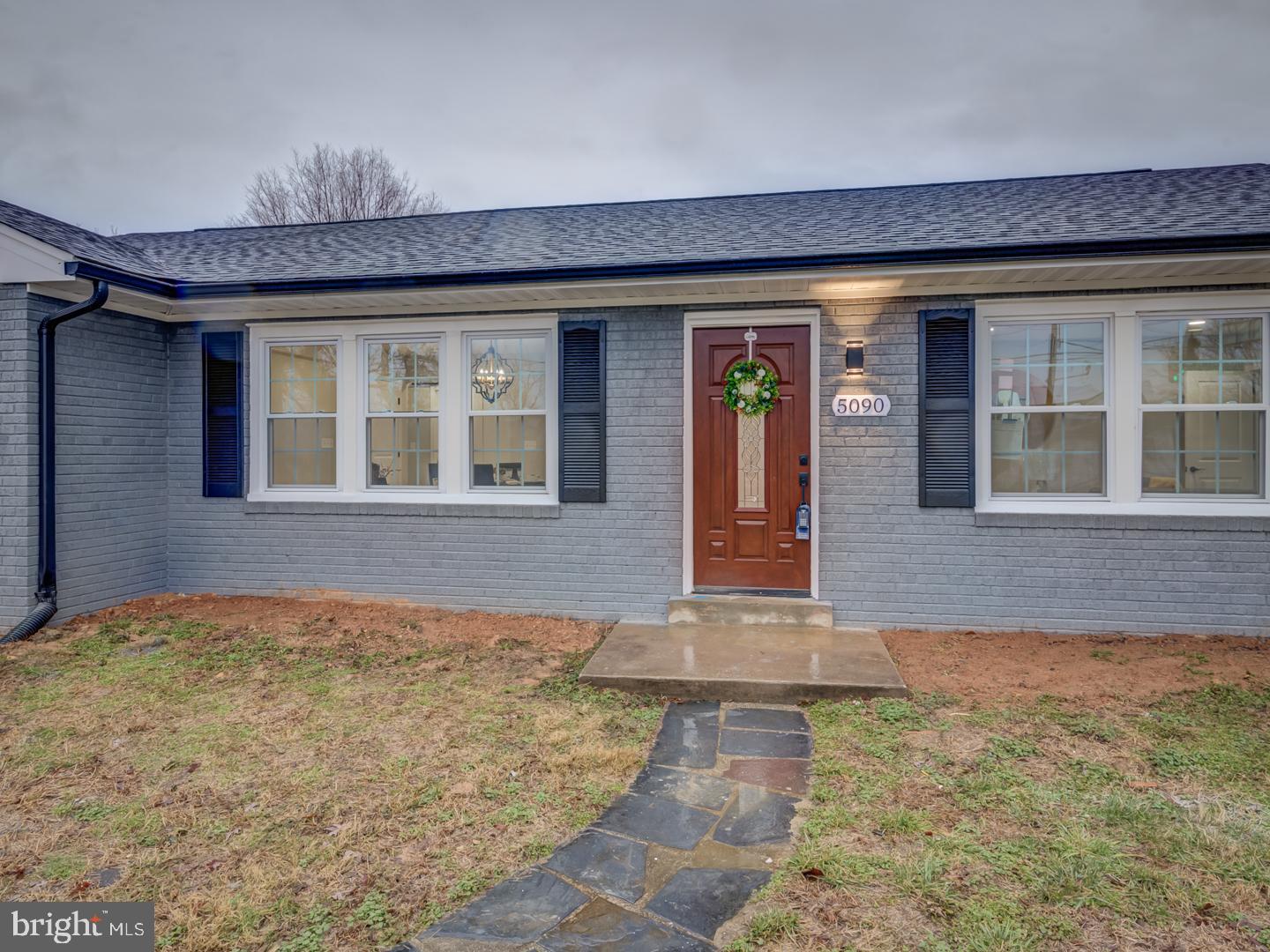 BROOKE VIEW - Residential