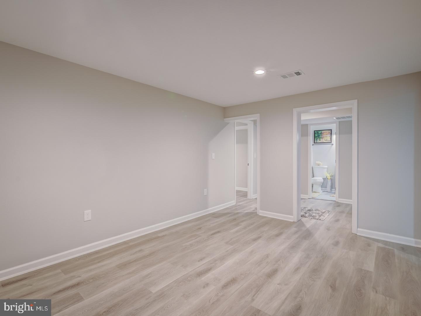 BROOKE VIEW - Residential