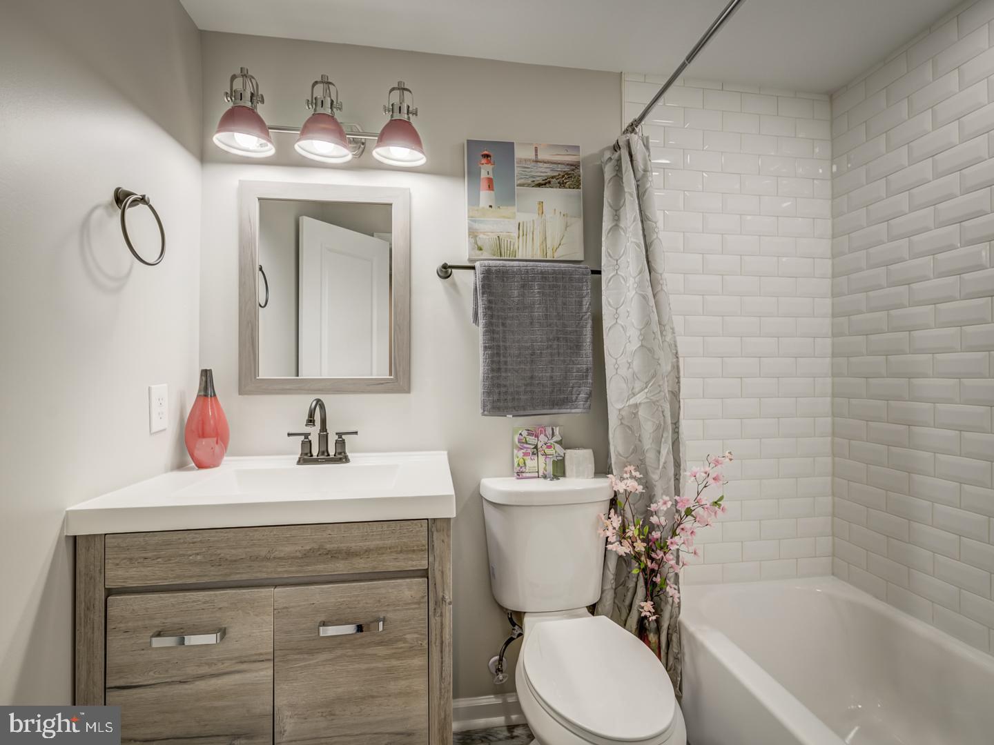 BROOKE VIEW - Residential