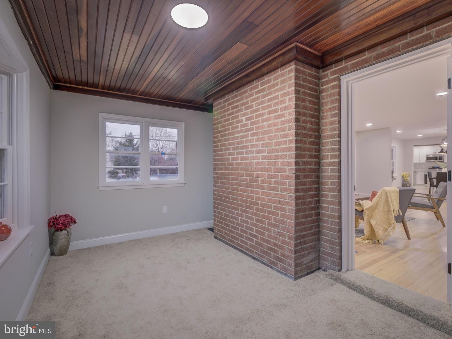 BROOKE VIEW - Residential