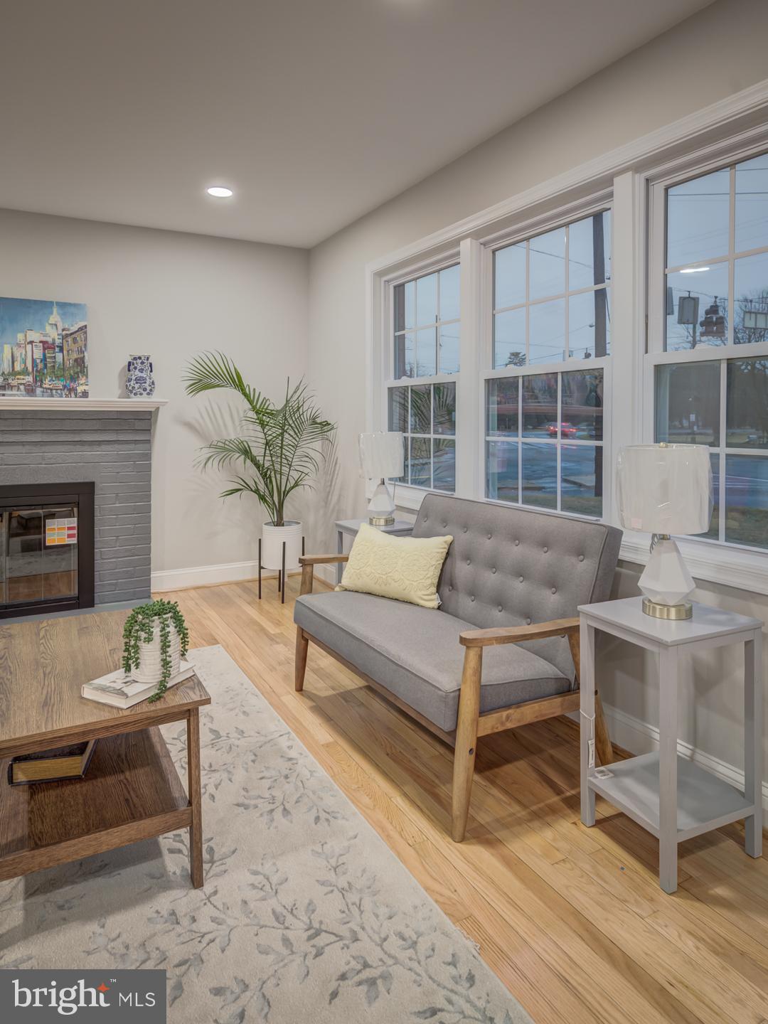 BROOKE VIEW - Residential