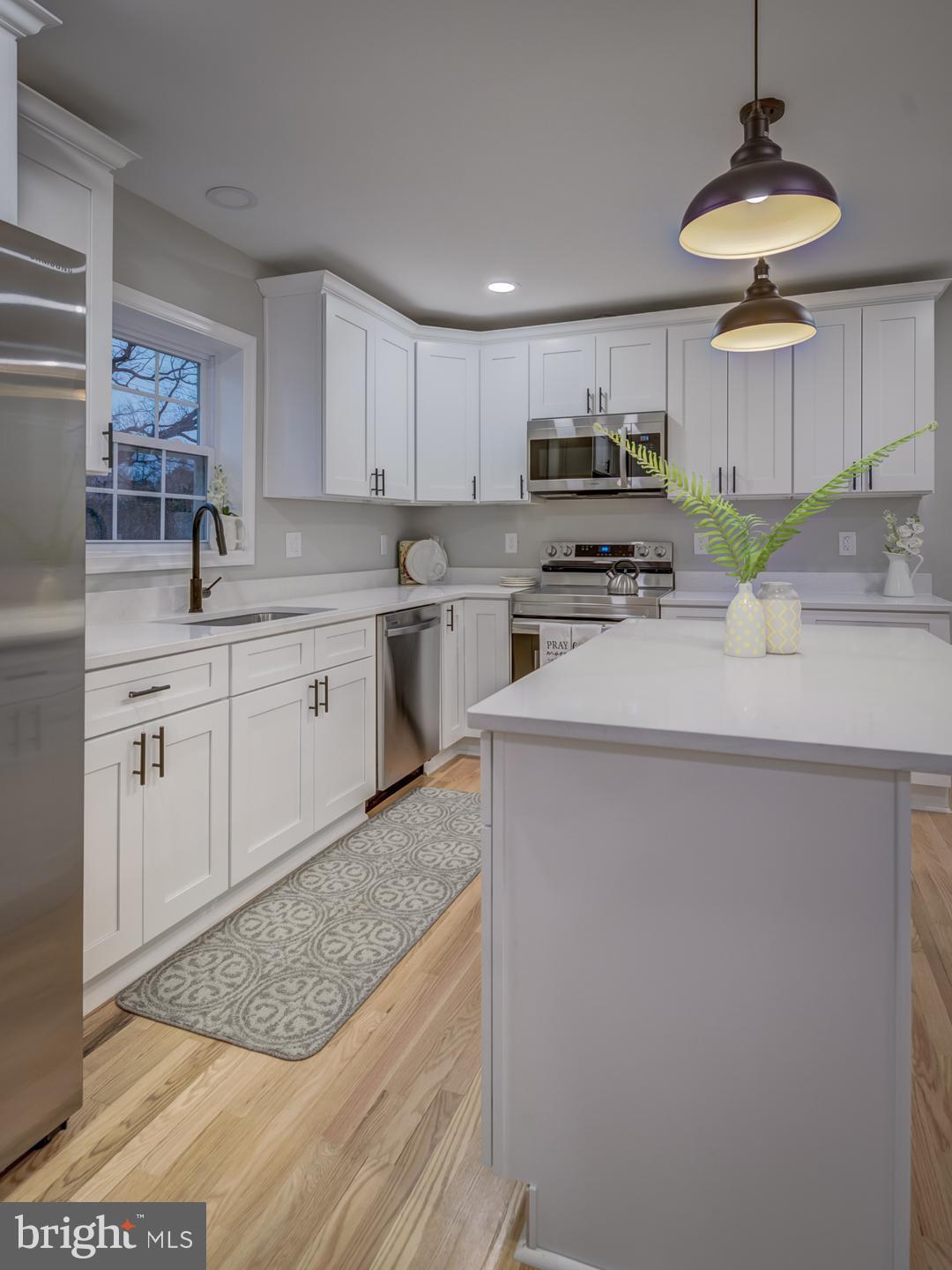 BROOKE VIEW - Residential