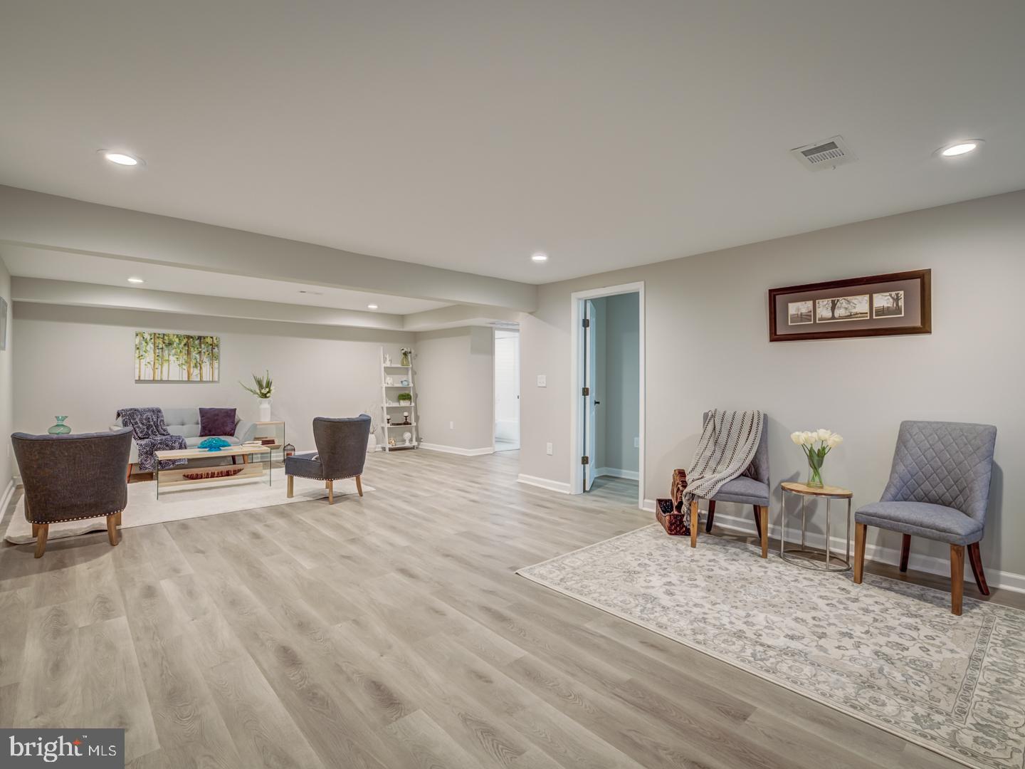 BROOKE VIEW - Residential