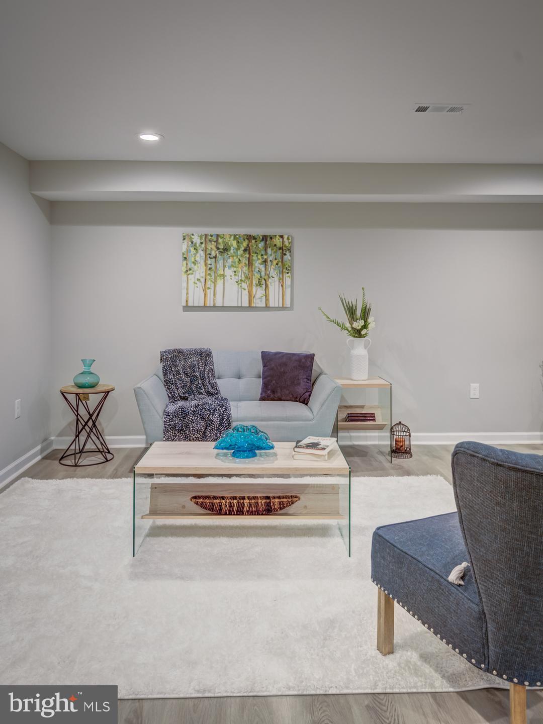 BROOKE VIEW - Residential