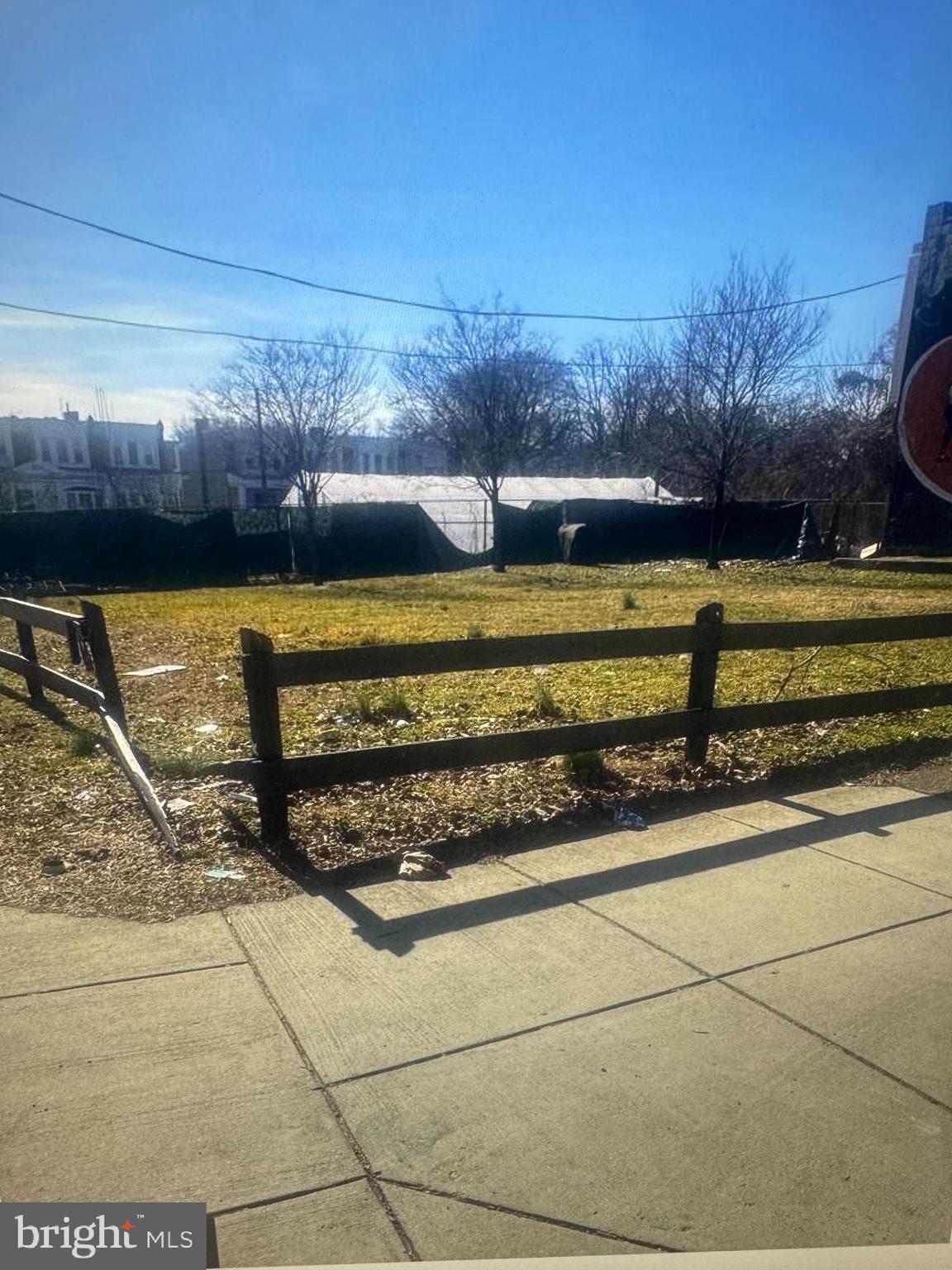 CORNER 5,000 Sq Ft Lot. 70 x 75 RSA5. Potential to build 5 multi units,