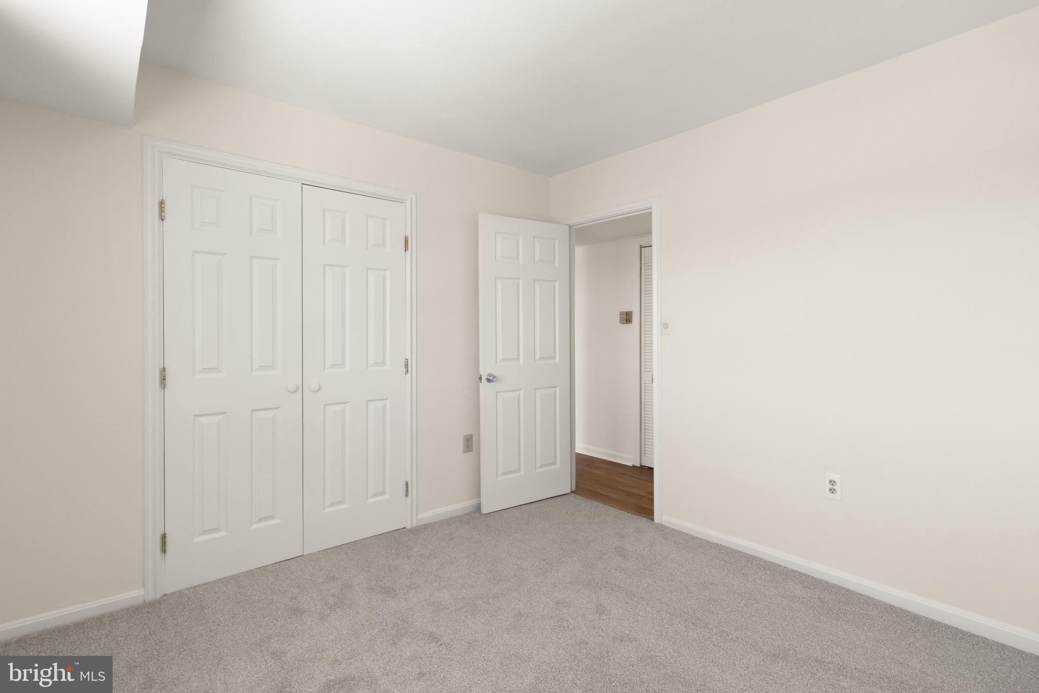 OCCOQUAN RIDGE CONDO - Residential