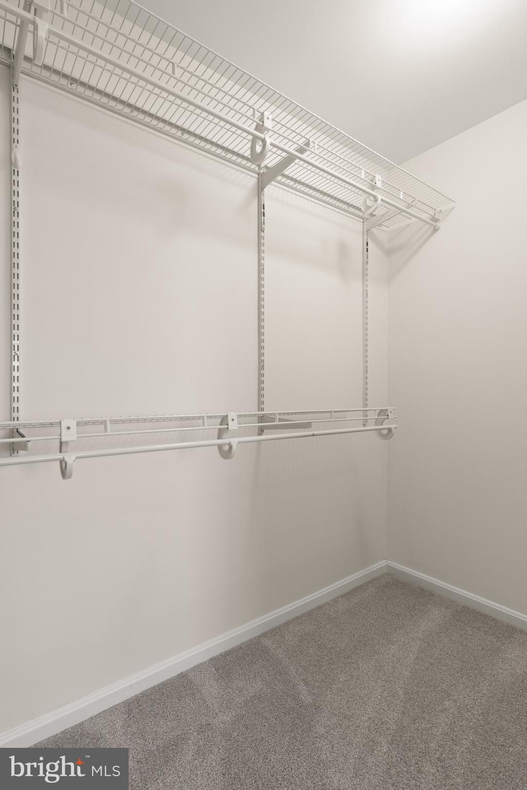 OCCOQUAN RIDGE CONDO - Residential