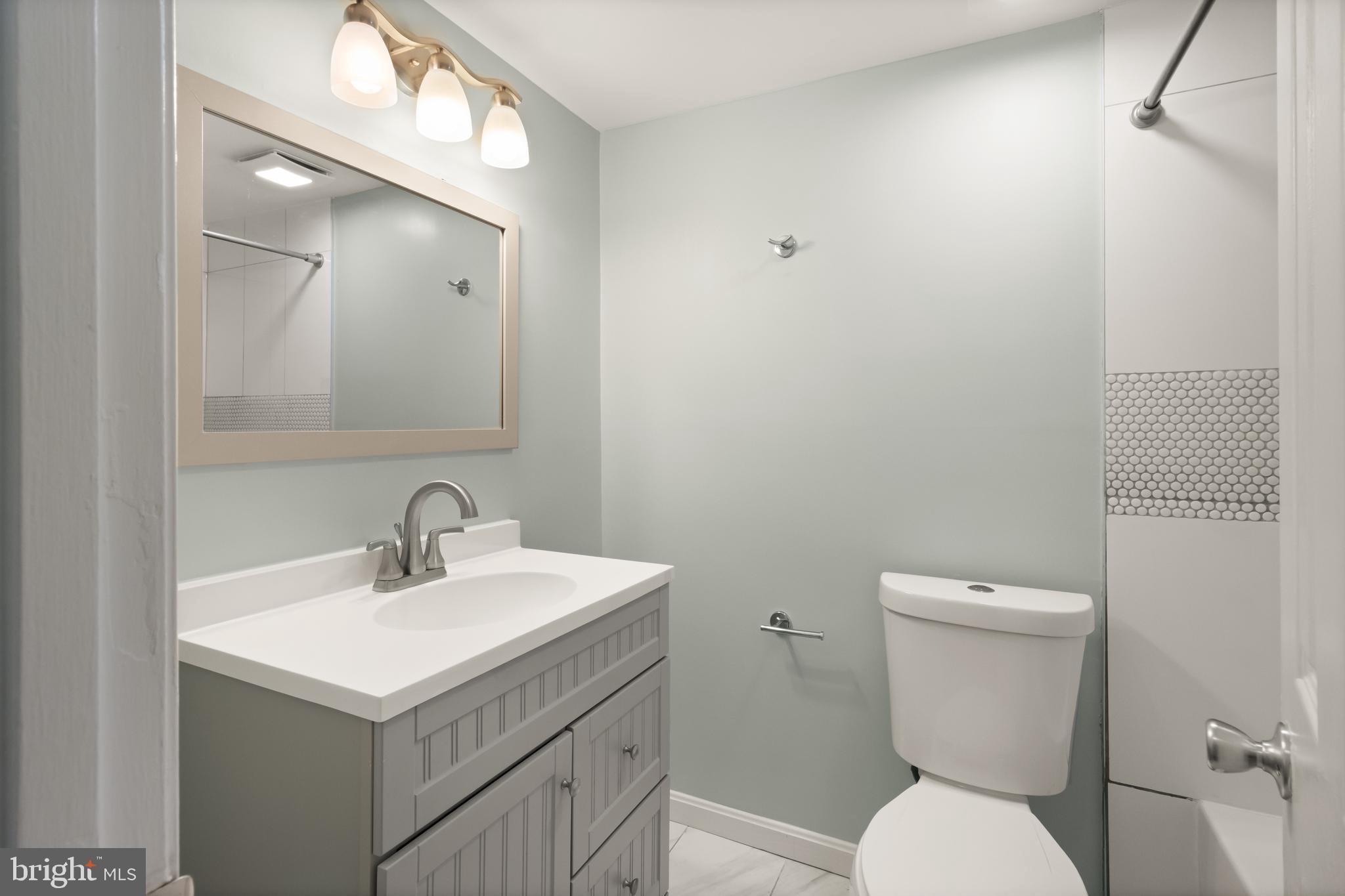 OCCOQUAN RIDGE CONDO - Residential